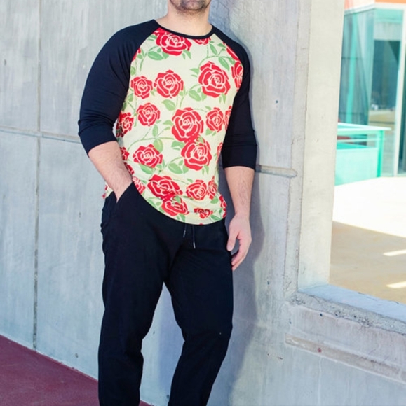 Lularoe Mickey Mouse Randy Top 2XL - Picture 9 of 10